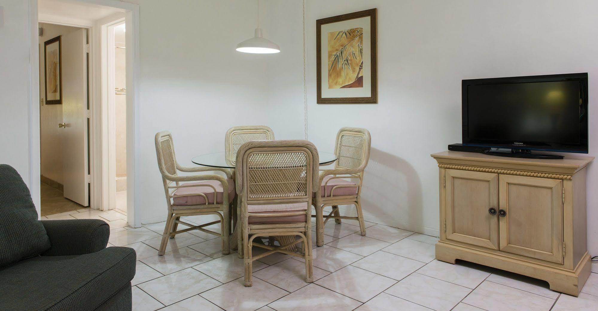 Carriage House Resort Deerfield Beach Extérieur photo