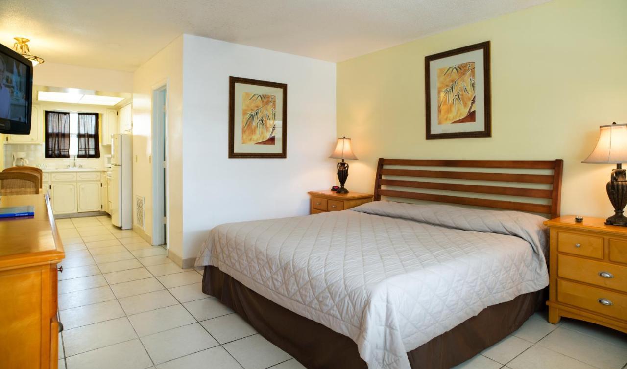 Carriage House Resort Deerfield Beach Extérieur photo